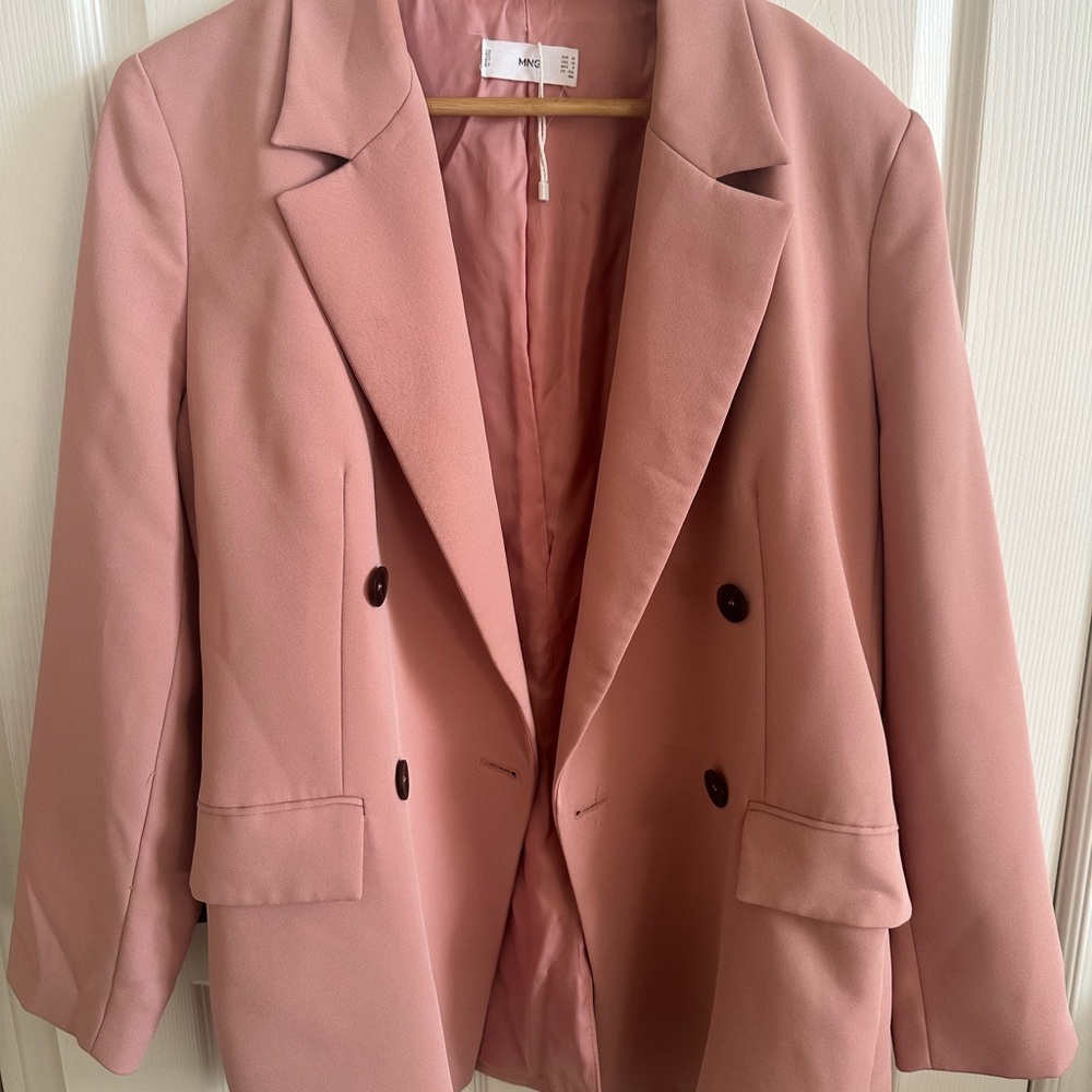 Chic Pink Blazer